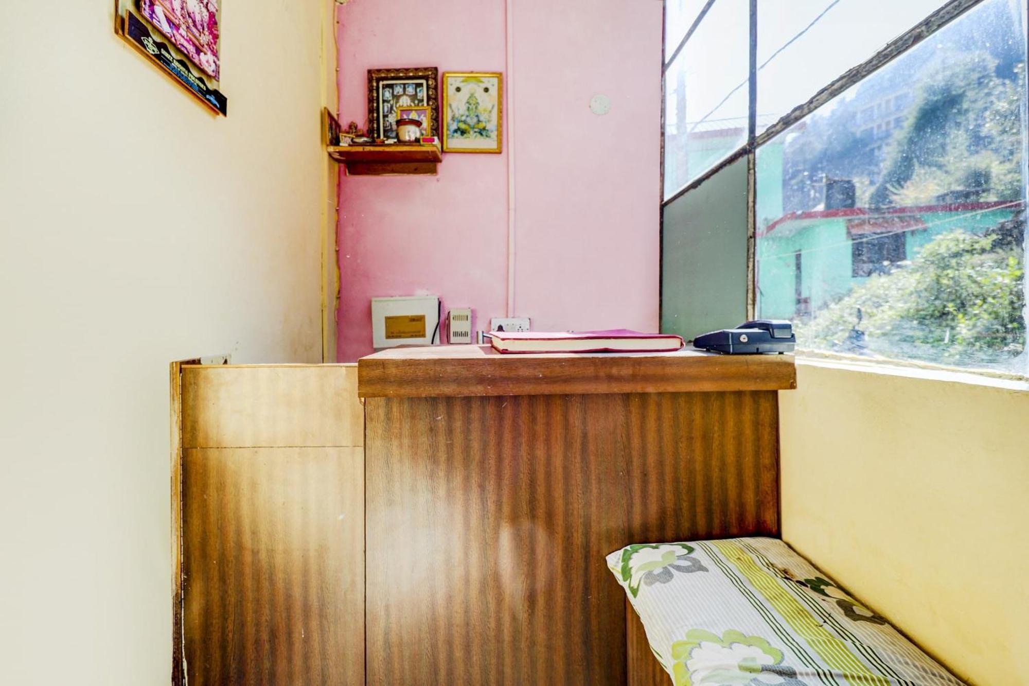 OYO Hotel 84086 Hotel Sandhyana Inn McLeod Ganj Bagian luar foto